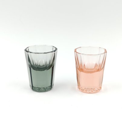 Комплект из 2-х миниатюрных стопок с рельефным декором