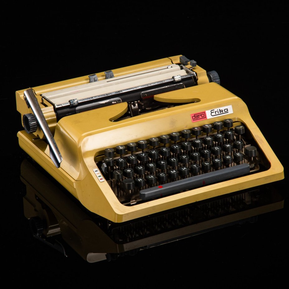 Машинка печатная "Erika Daro" mod. 50 c кириллической раскладкой в оригинальном футляре, металл, пластик, текстиль, ГДР, 1970-1980 гг.