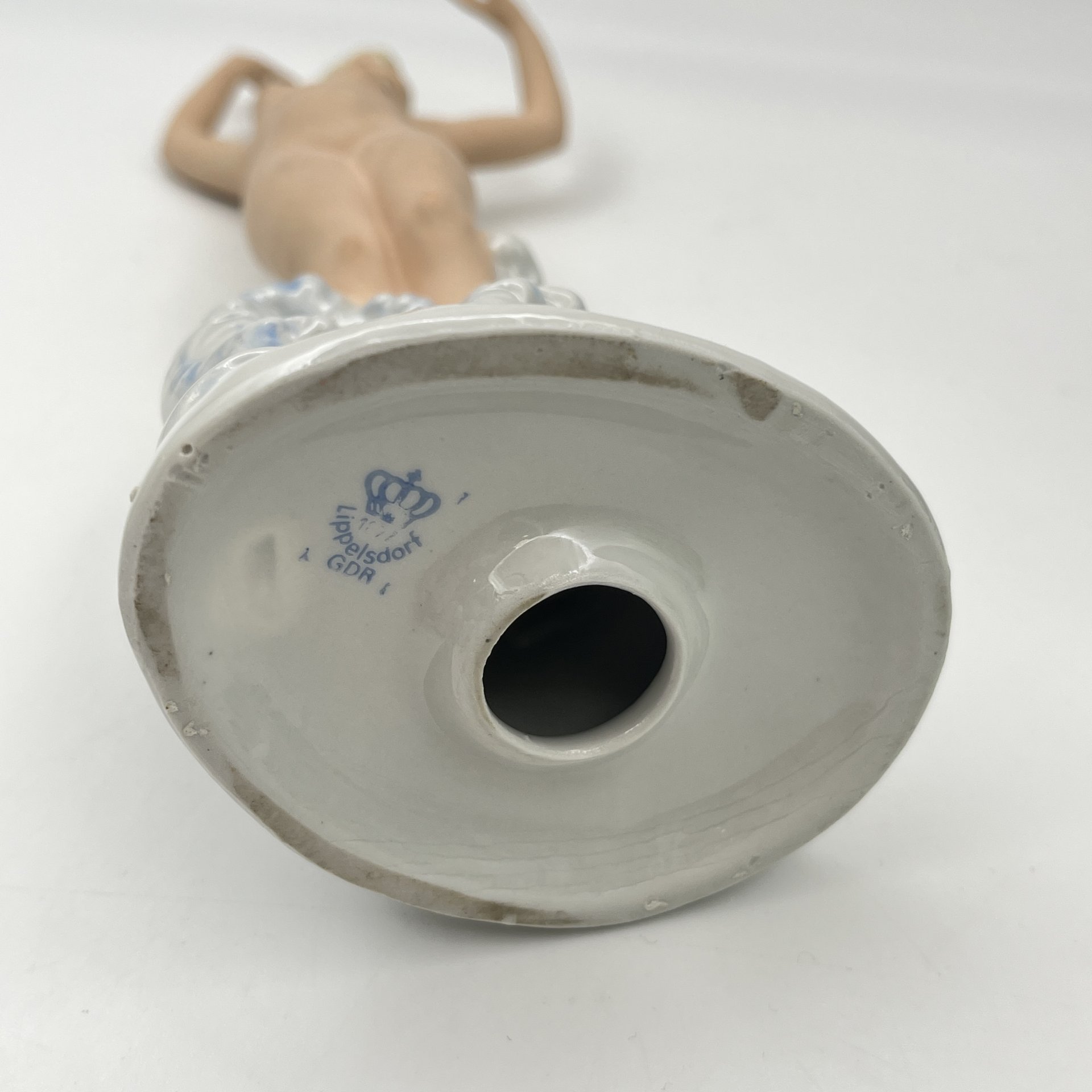 Статуэтка "Девушка в волнах", фарфор, роспись, VEB Porzellanfiguren Lippelsdorf (Липпельсдорф), ГДР, 1974-1990 гг.