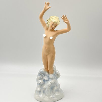 Статуэтка "Девушка в волнах", фарфор, роспись, VEB Porzellanfiguren Lippelsdorf (Липпельсдорф), ГДР, 1974-1990 гг., VEB Porzellanfiguren Lippelsdorf (Липпельсдорф)