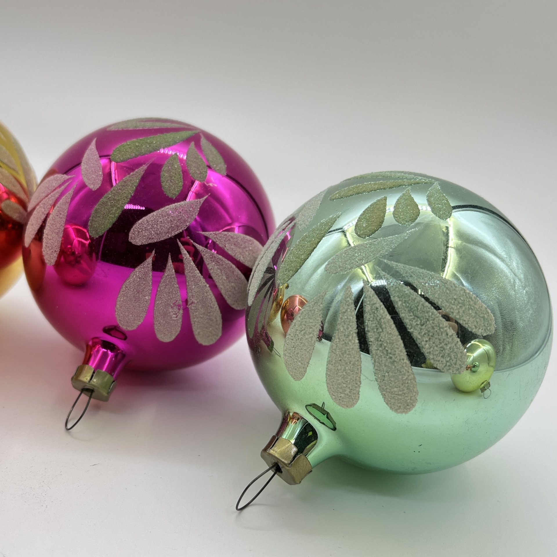 Набор из 5-ти винтажных ёлочных игрушек "Шары"