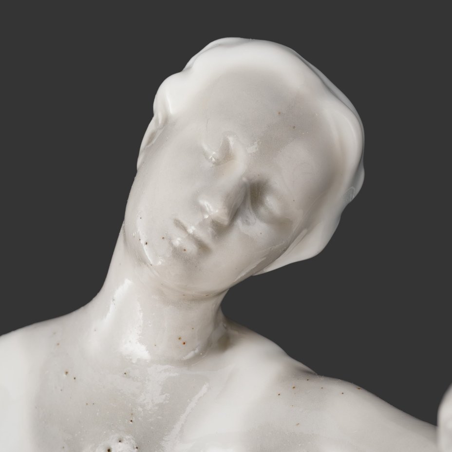 Статуэтка «Умирающий лебедь» (без росписи), скульптор Сычёв В.И., фарфор, Ленинградский завод фарфоровых изделий (ЛЗФИ), СССР, 1956-1967 гг.