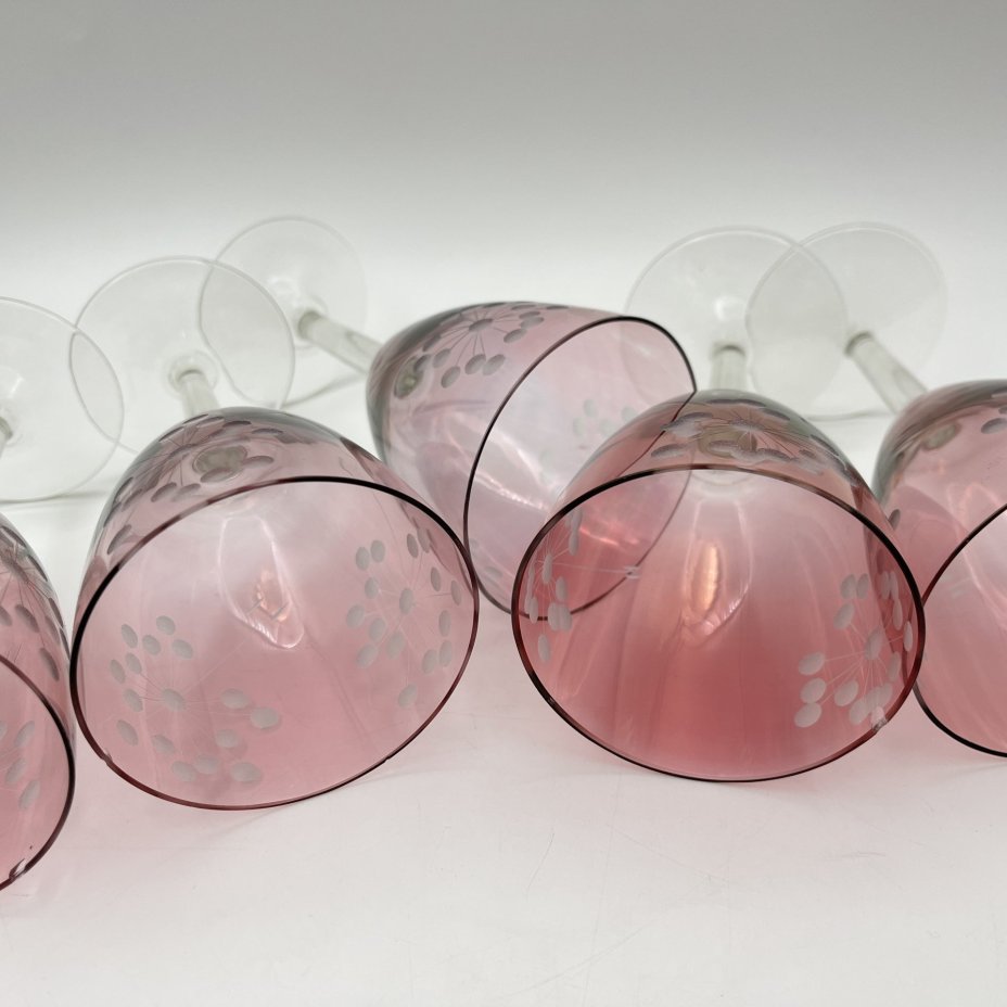 Набор бокалов "Одуванчики" ("Снежинки") на прозрачной ножке на 5 персон, марганцевое стекло, резьба