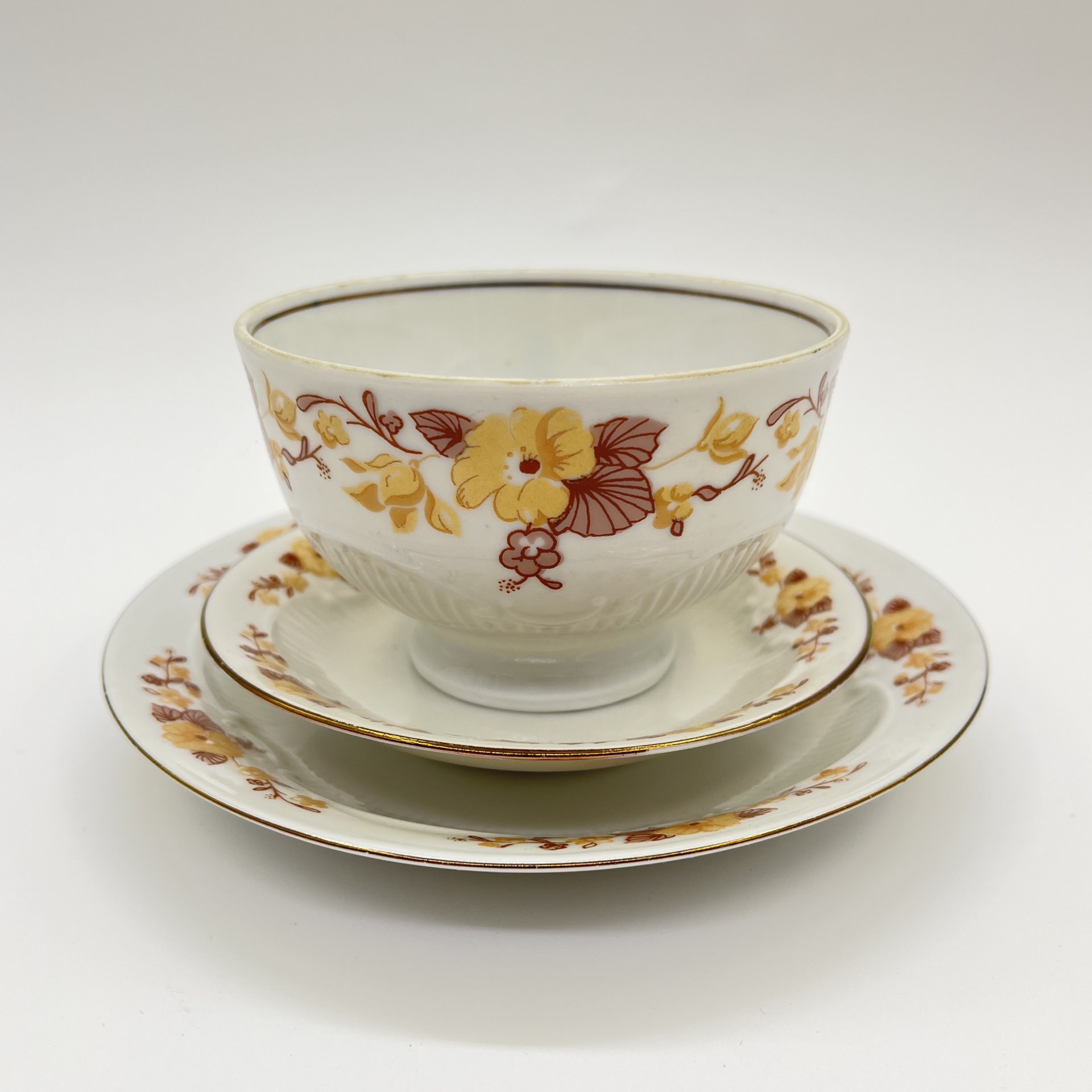 Чайное трио (чашка, блюдце, розетка) с цветочным декором, Colditz (Кольдиц)