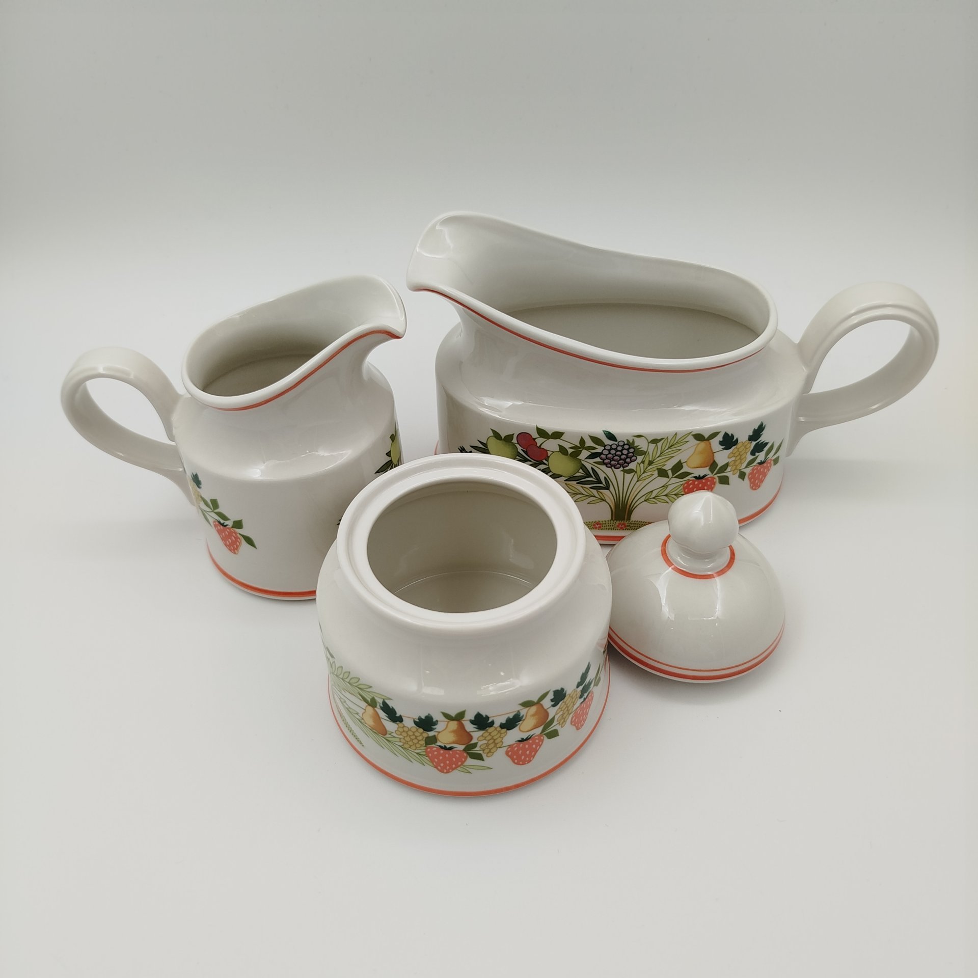 Набор для сервировки (сахарница, молочник, соусник),  коллекция Bon Appetit, Villeroy & Boch