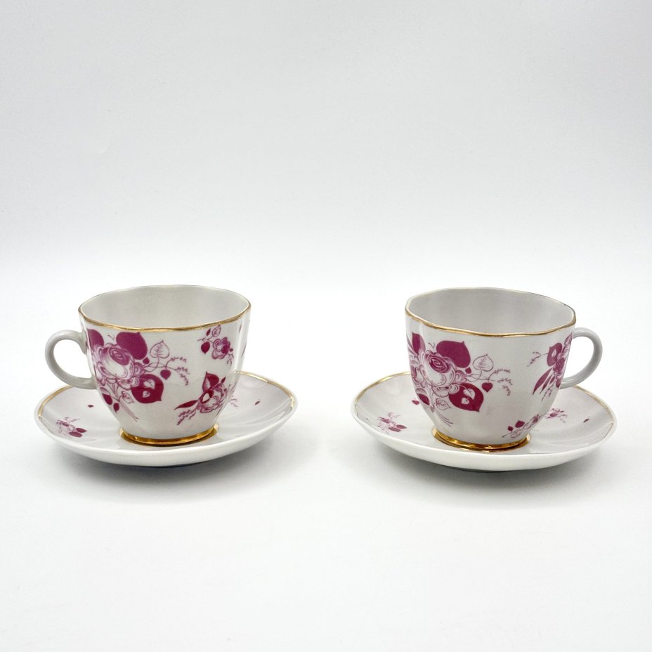 Набор из 2-х кофейных пар с декором в видео цветов, фарфор, деколь, золочение, Ленинградский фарфоровый завод (ЛФЗ), СССР, 1970-1986 гг.