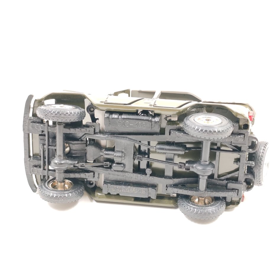Модель автомобиля в масштабе 1:43 "УАЗ-469" №А34