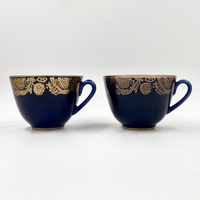Набор из 2-х чашек, фарфор, золочение, Ленинградский фарфоровый завод (ЛФЗ), СССР, 1970-1991 гг.
