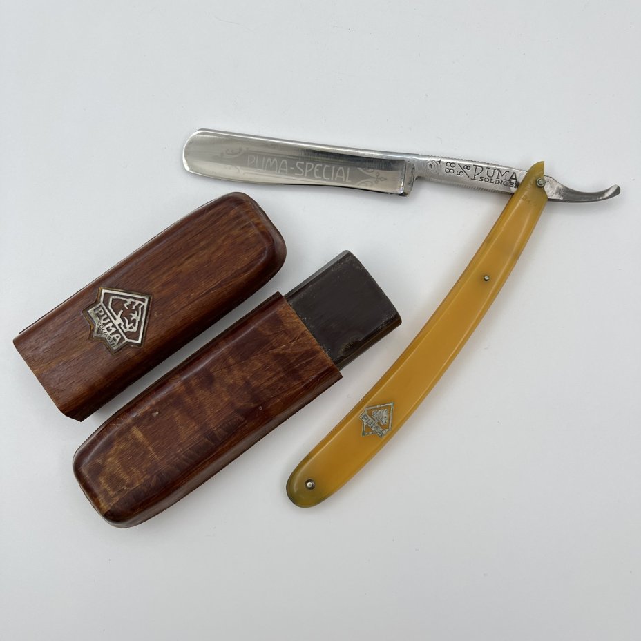 Бритва опасная "Puma-spesial 88 5/8" в футляре,  Puma-Werk