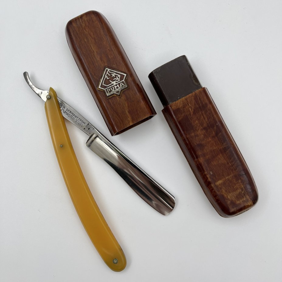 Бритва опасная "Puma-spesial 88 5/8" в футляре,  Puma-Werk