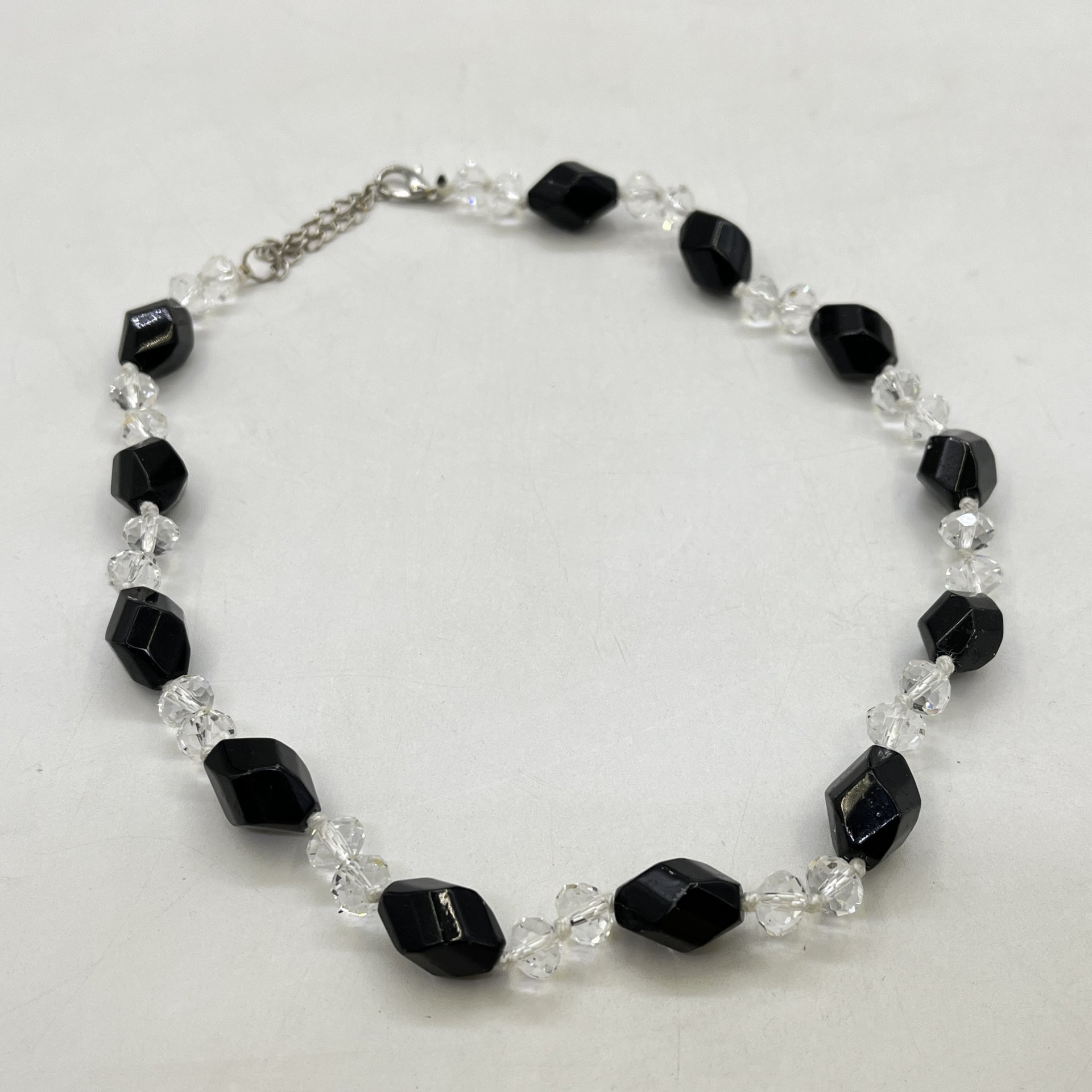 Винтажные бусы, пластик, металл, Россия, 1990-2010 гг.