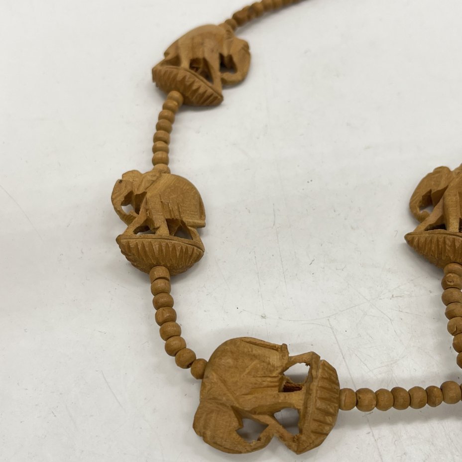 Ожерелье "Слоны"