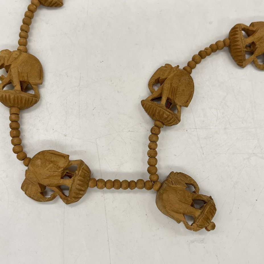 Ожерелье "Слоны"