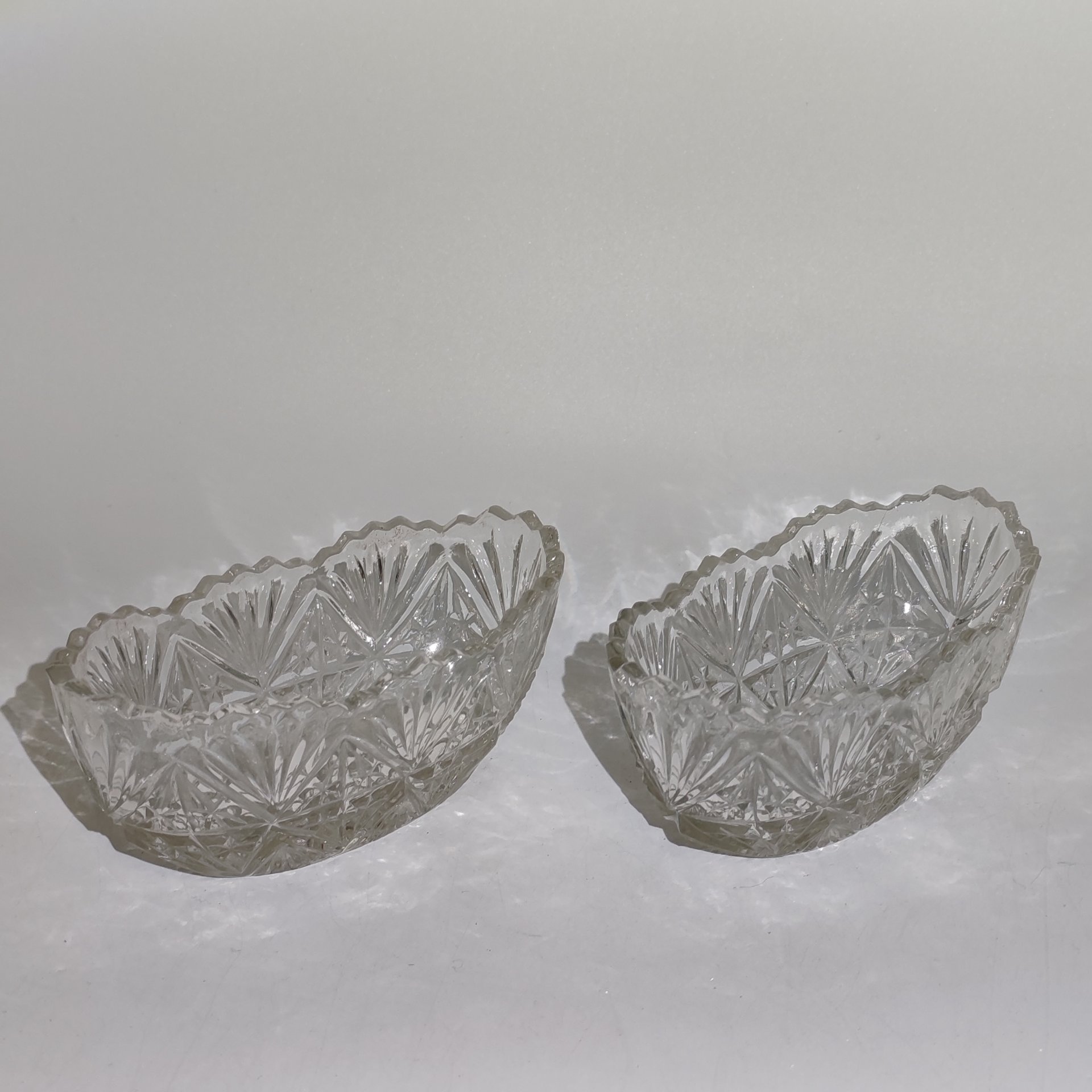 Набор из 2-х икорниц с рельефным декором, хрусталь, СССР, 1970-1990 гг.