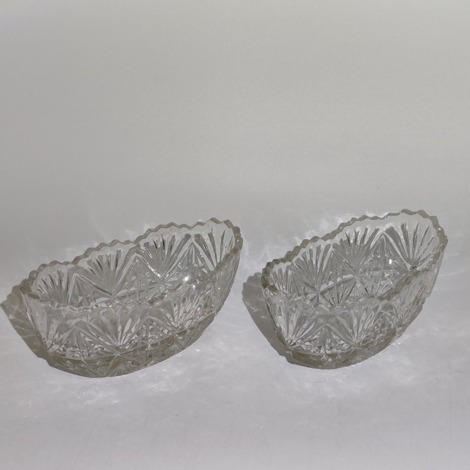 Набор из 2-х икорниц с рельефным декором, хрусталь, СССР, 1970-1990 гг.