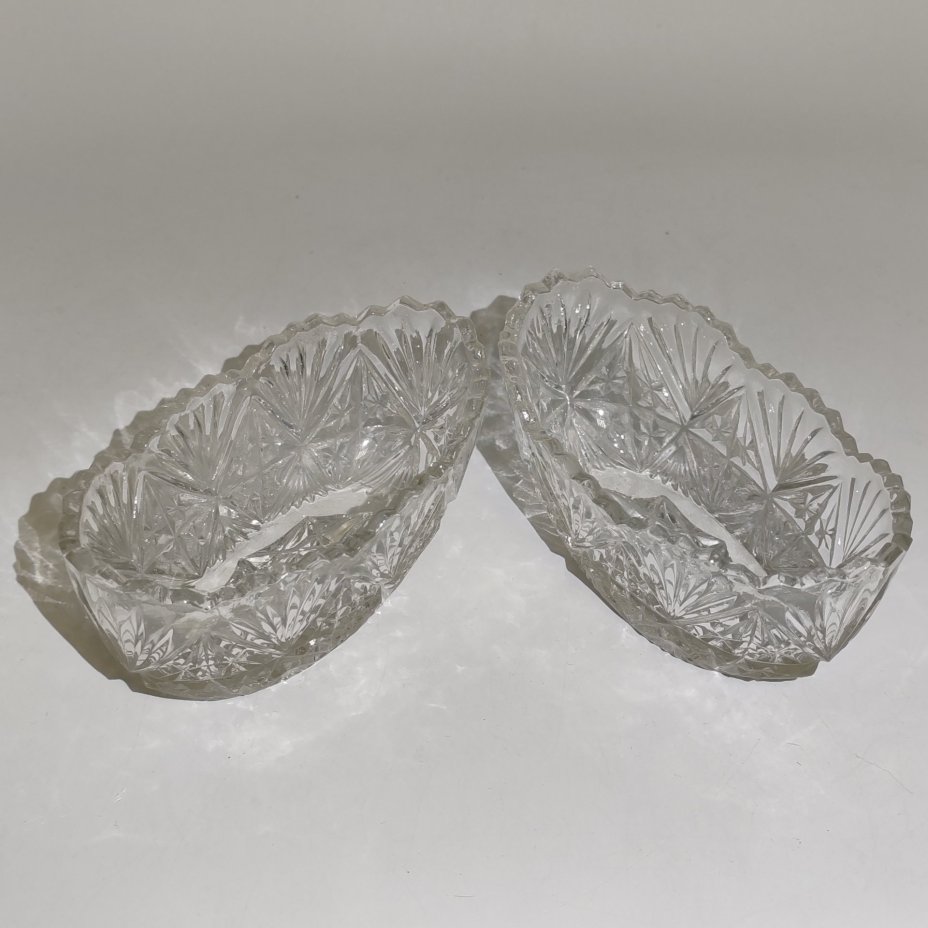 Набор из 2-х икорниц с рельефным декором, хрусталь, СССР, 1970-1990 гг.