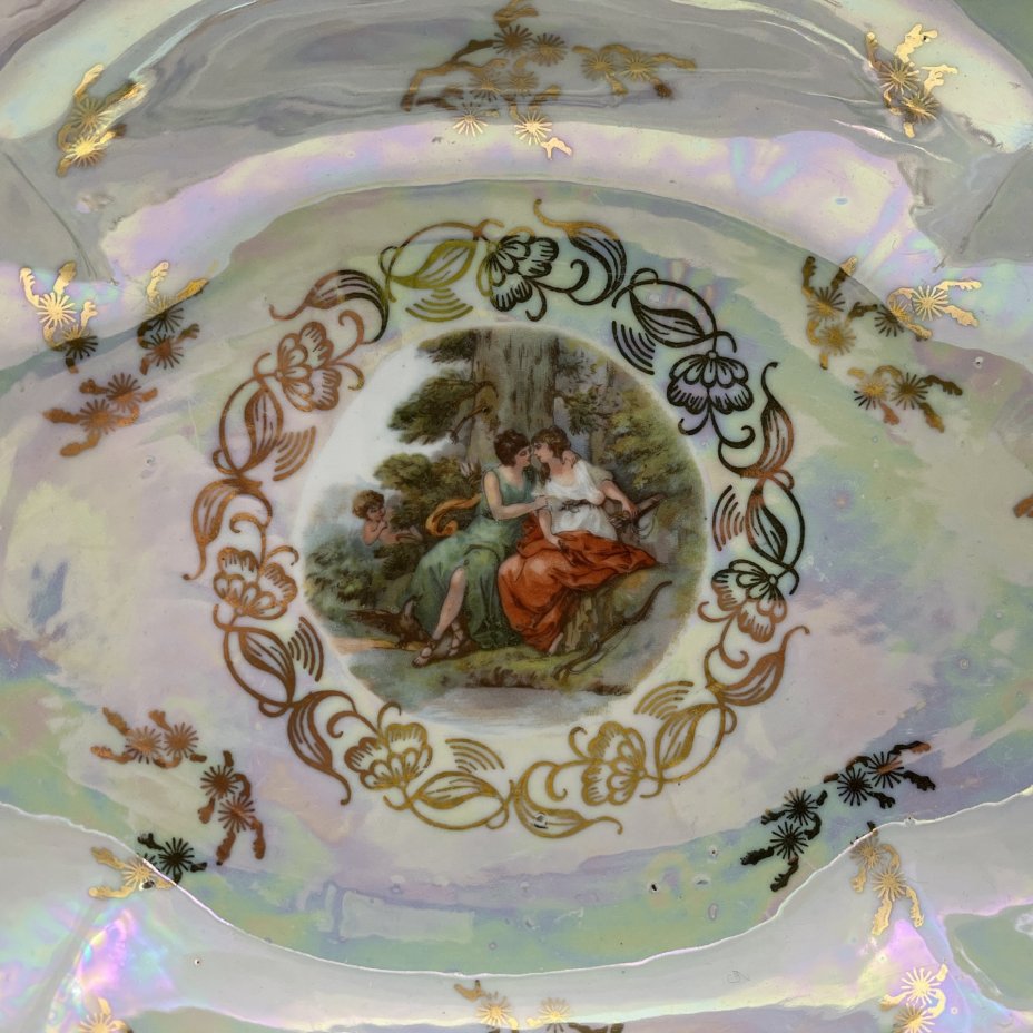 Блюдо "Мадонна", фарфор, деколь, золочение, люстр, Oscar Schlegelmilch, Германия, 1950-1972 гг.
