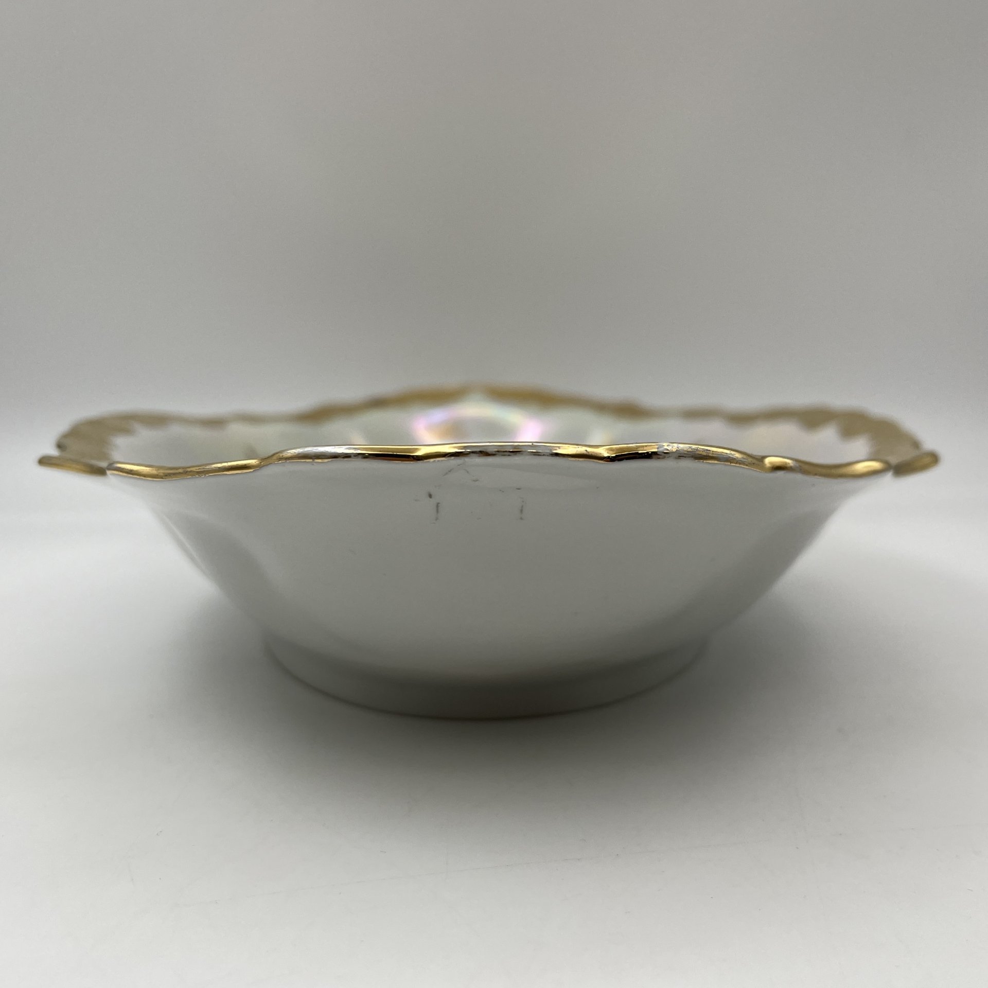 Блюдо "Мадонна", фарфор, деколь, золочение, люстр, Oscar Schlegelmilch, Германия, 1950-1972 гг.