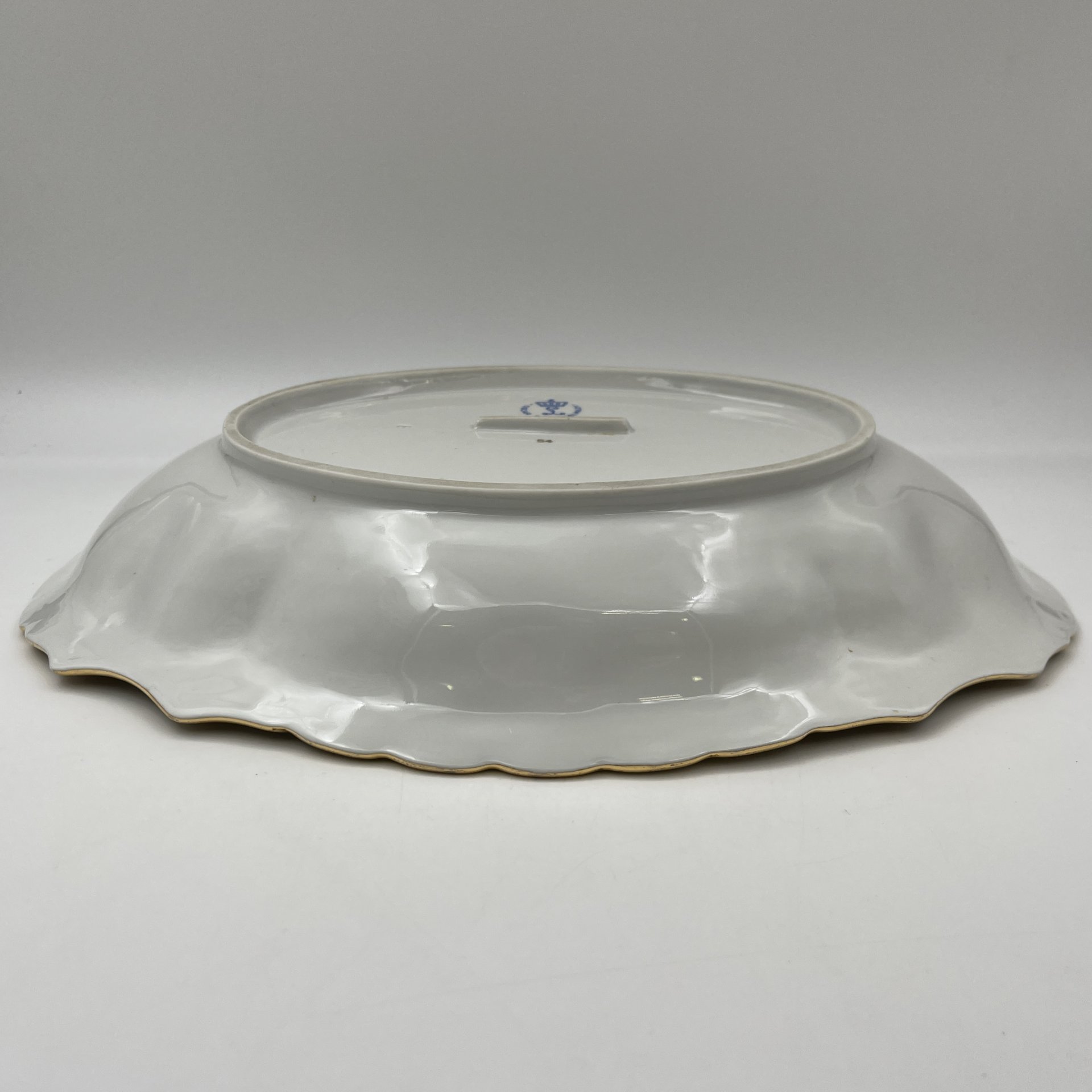 Блюдо "Мадонна", фарфор, деколь, золочение, люстр, Oscar Schlegelmilch, Германия, 1950-1972 гг.