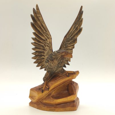 Статуэтка "Орёл", Львовская фабрика художественных изделий им. Леси Украинки, дерево, резьба, лак, СССР, 1970-1990 гг.