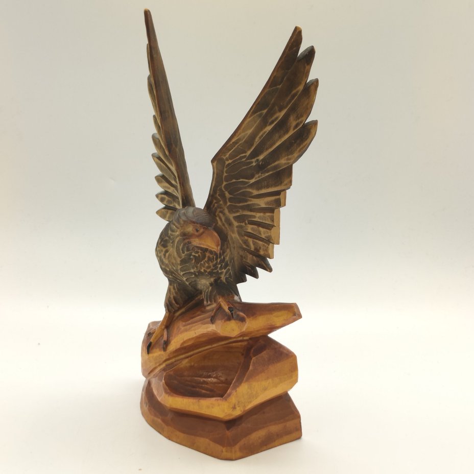 Статуэтка "Орёл", Львовская фабрика художественных изделий им. Леси Украинки