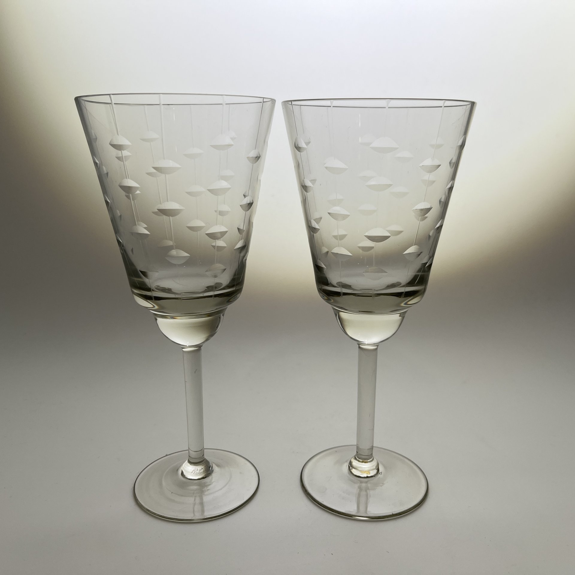 Набор из 2-х бокалов "Зерна", автор А.И. Маева, стекло, алмазная грань, Ленинградский завод художественного стекла (ЛЗХС), СССР, 1970-1990 гг.