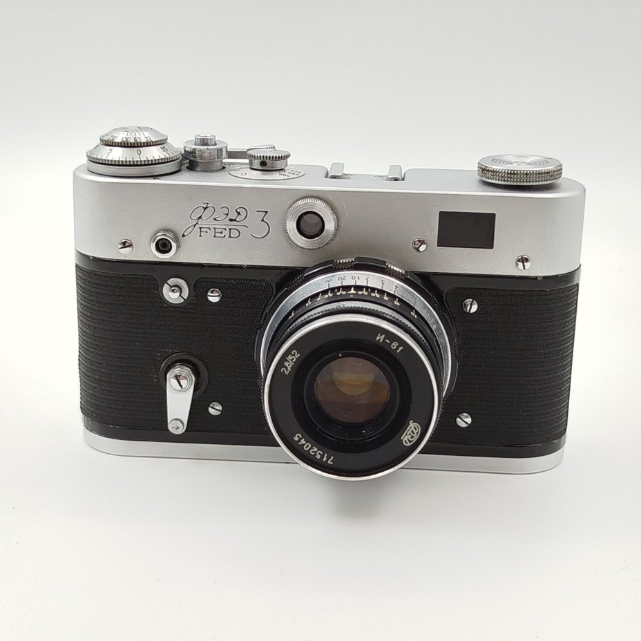 Фотоаппарат "ФЭД-3" с объективом "Индустар-61"  в кофре, Харьковский машиностроительный завод им. Дзержинского (ФЭД)