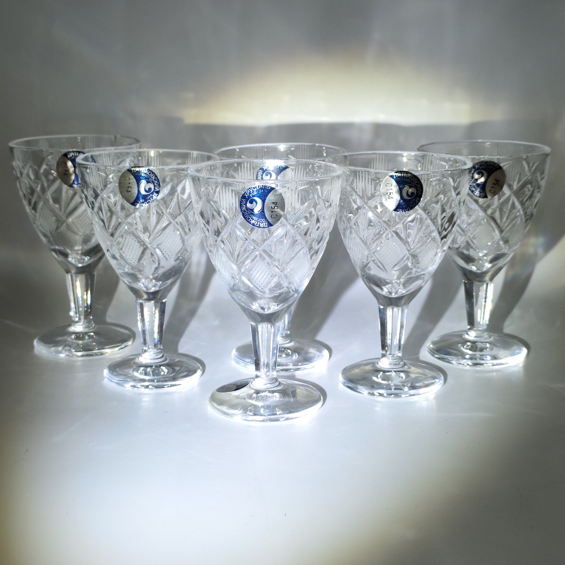 Набор из 6-ти рюмок с резным геометрическим декором, хрусталь, Дятьковский хрустальный завод, Россия, 1985-2015 гг.