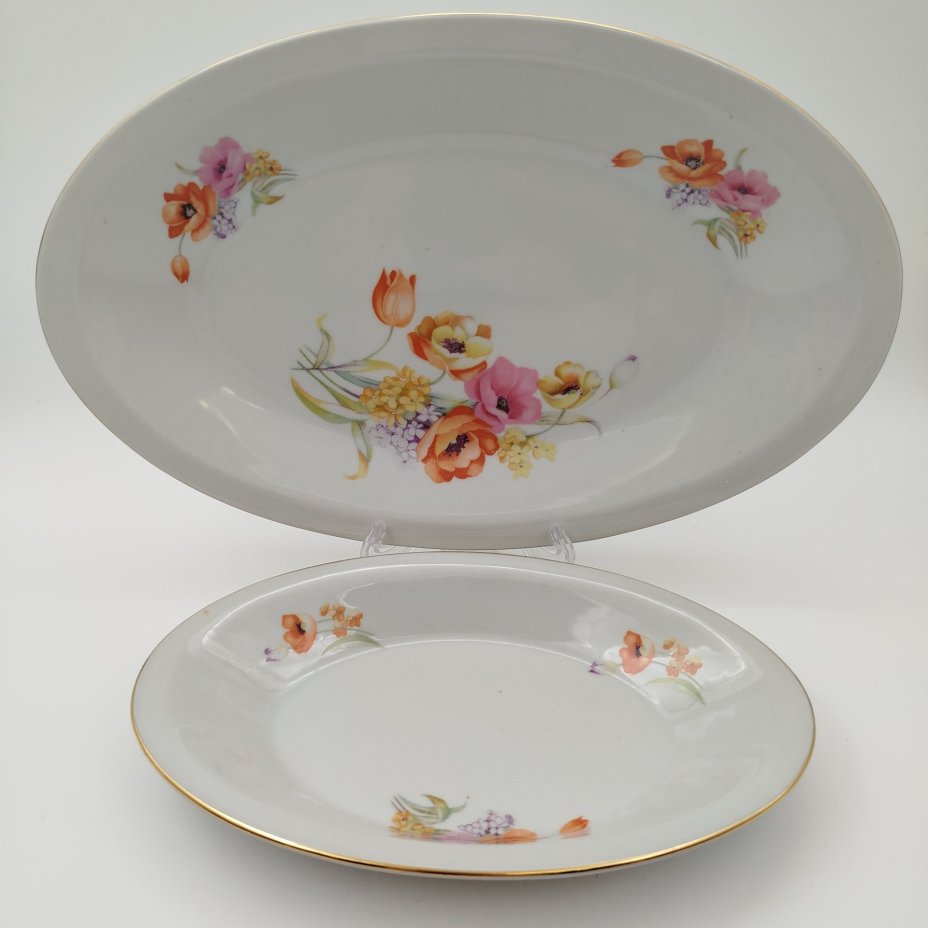 Набор из двух сервировочных блюд овальной формы, фарфор, деколь, золочение, Chodziez, Польша, 1964-1990 гг.
