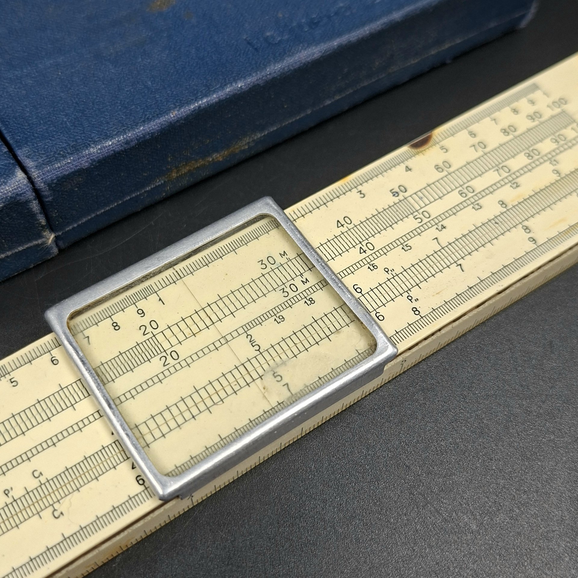 Линейка логарифмическая, в кофре, дерево, пластик, металл, Фабрика счётных приборов, г. Ленинград, СССР, 1964 г.