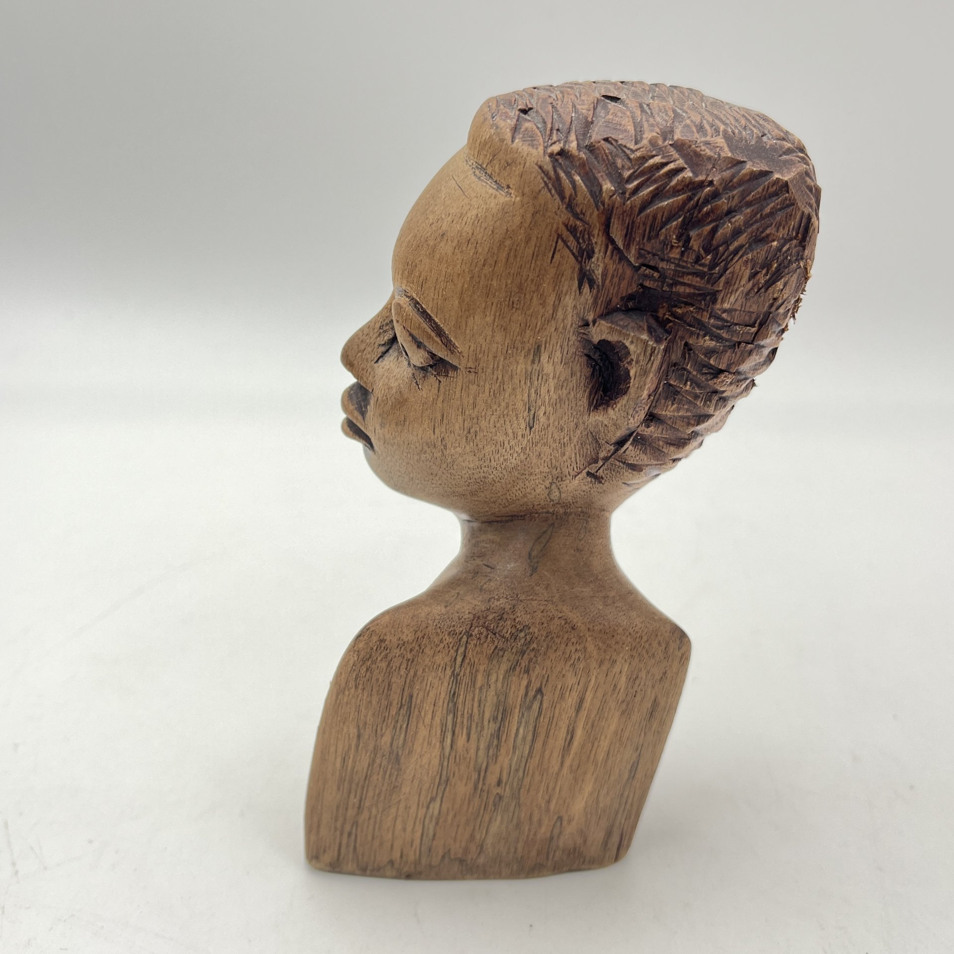 Бюст "Африканский юноша"