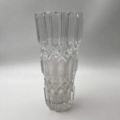 Ваза для цветов "Эхо", автор А.М. Остроумов, хрусталь, алмазная грань, Ленинградский завод художественного стекла (ЛЗХС), СССР, 1970-1980 гг.