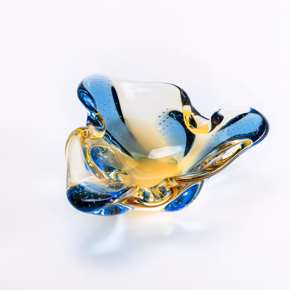 Конфетница (вазочка), цветное стекло, гутная обработка, Чехословакия, 1970-1990 гг.