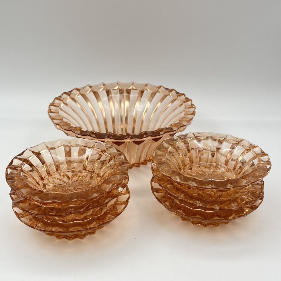 Набор розеток для подачи варенья карамельного оттенка на 6 персон, Запрудненский завод электровакуумных приборов, цветное стекло, пресс, СССР, 1960-1980 гг.