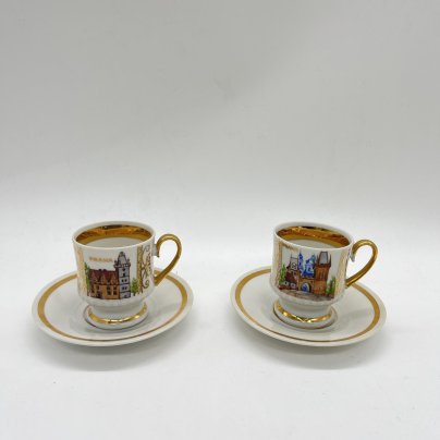 Набор из 2 кофейных пар с расписным изображением достопримечательностей Праги, фарфор, роспись,  золочение, Чехия, 1990-2000 гг.