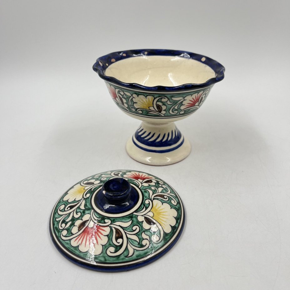 Конфетница с растительным декором, керамика, роспись, Азия, 1990-2000 гг.