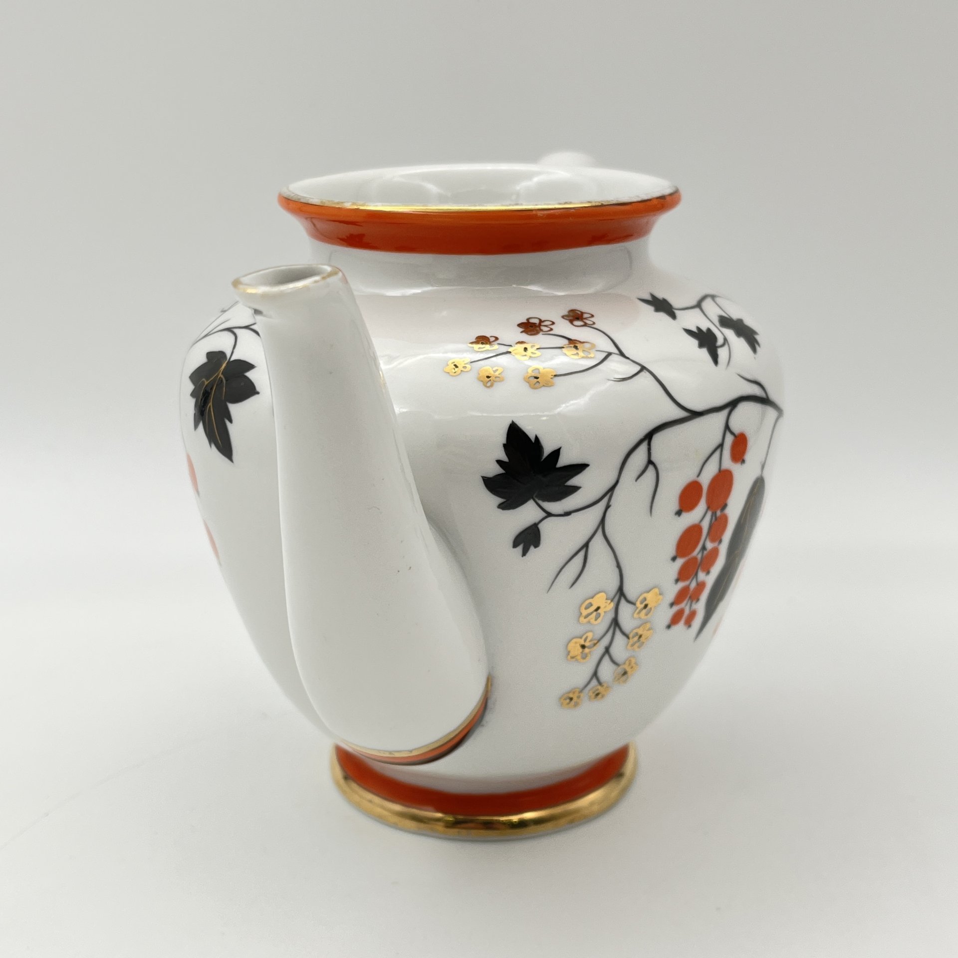 Чайник "Красная смородина", автор Александра Щекатихина-Потоцкая