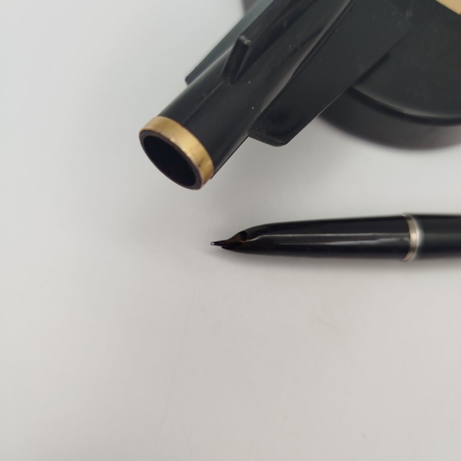 Ручка перьевая выполненная в форме ракеты "Сентябрь 1959", Минприбор завод "Союз"