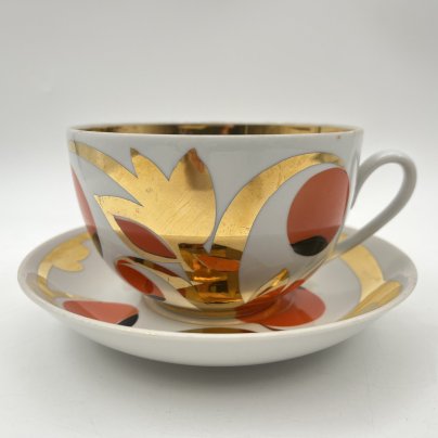 Чайная пара "Золотые яблоки" ("Райские яблоки"), автор росписи А. А. Чекулина, фарфор, крытье, золочение, Дмитровский фарфоровый завод (ДФЗ Вербилки), СССР, 1965-1991 гг.