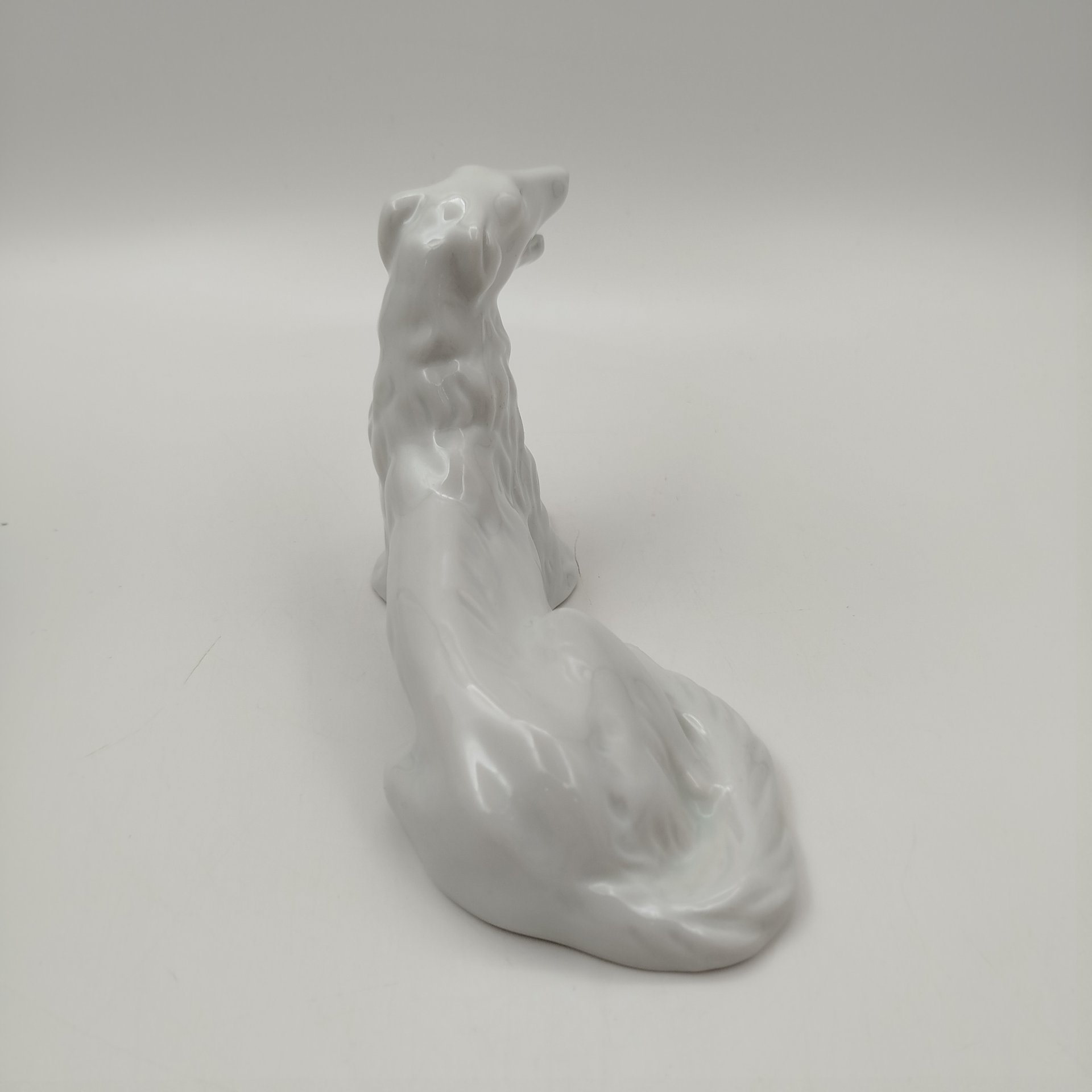 Статуэтка "Борзая", фарфор, Royal Dux, Чехословакия, 1970-1992 гг.