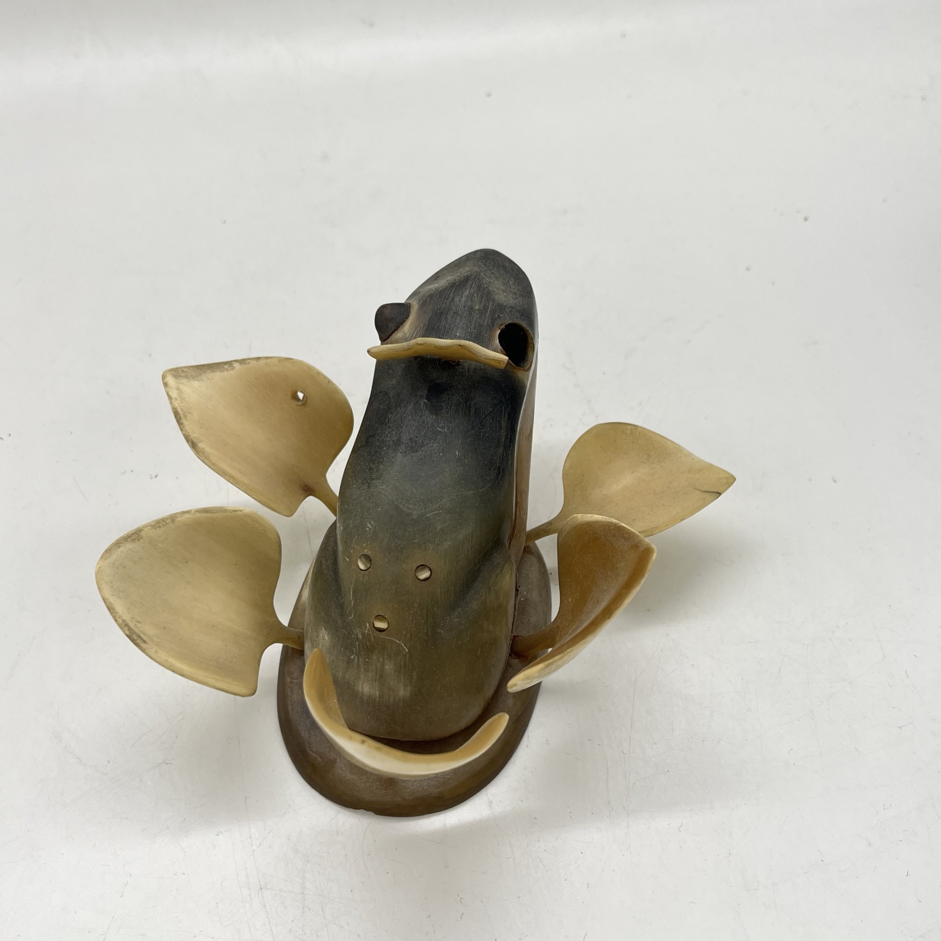 Статуэтка "Царевна-лягушка", кость, резьба, СССР, 1970-1990 гг.