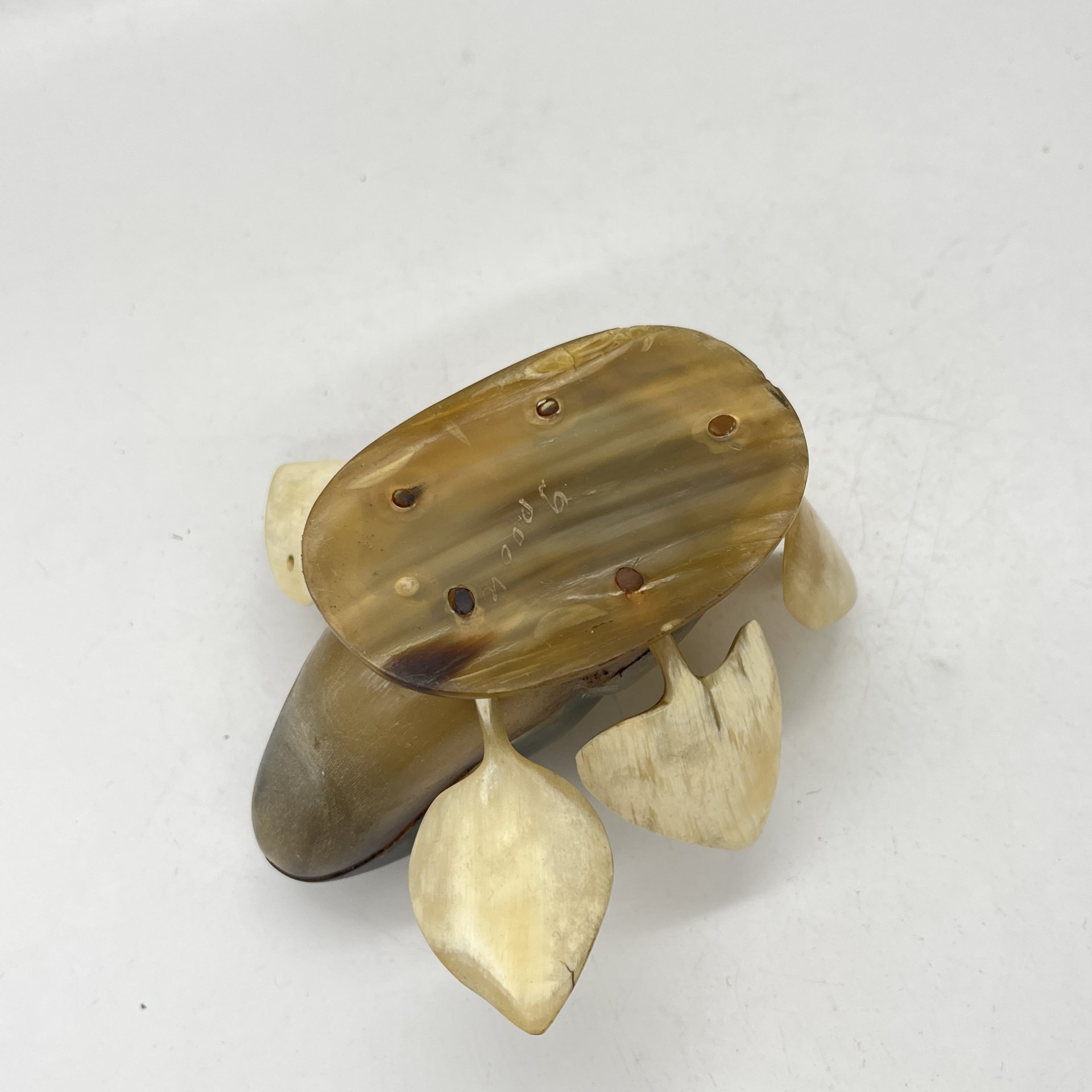 Статуэтка "Царевна-лягушка", кость, резьба, СССР, 1970-1990 гг.