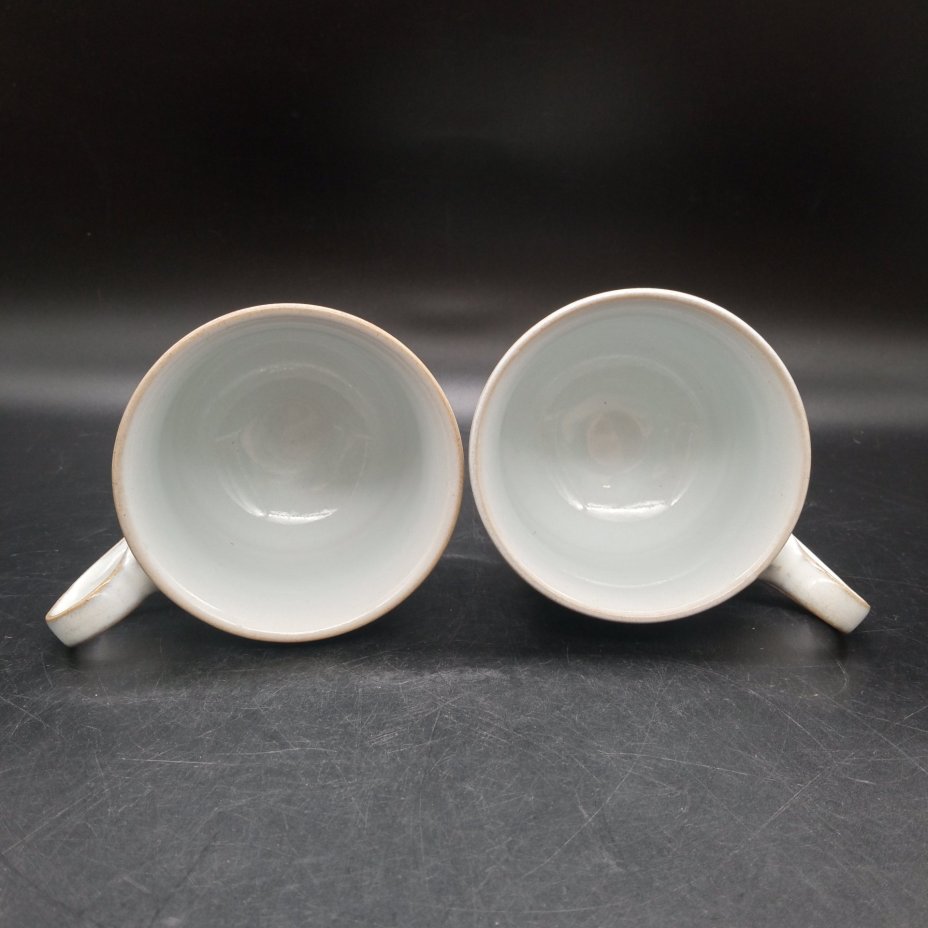 Комплект из 2-х чашек с изображением бабочки в цветах, Denby