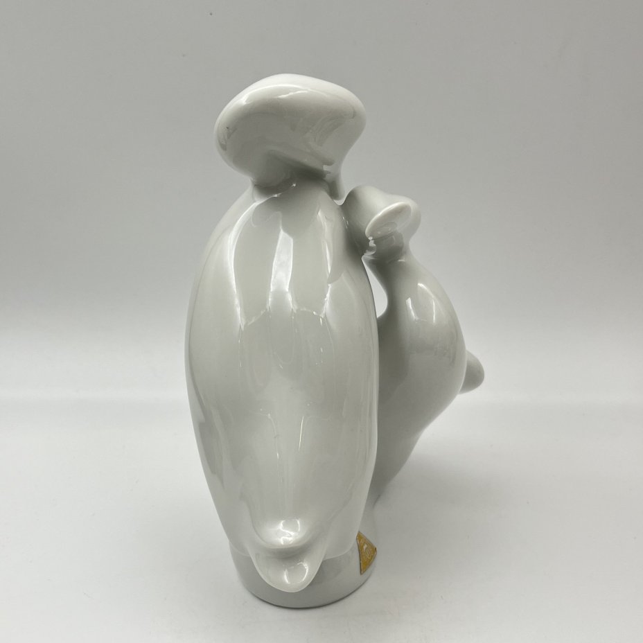 Статуэтка "Пара уточек", фарфор, Royal Dux, Чехословакия, 1970-1980 гг.
