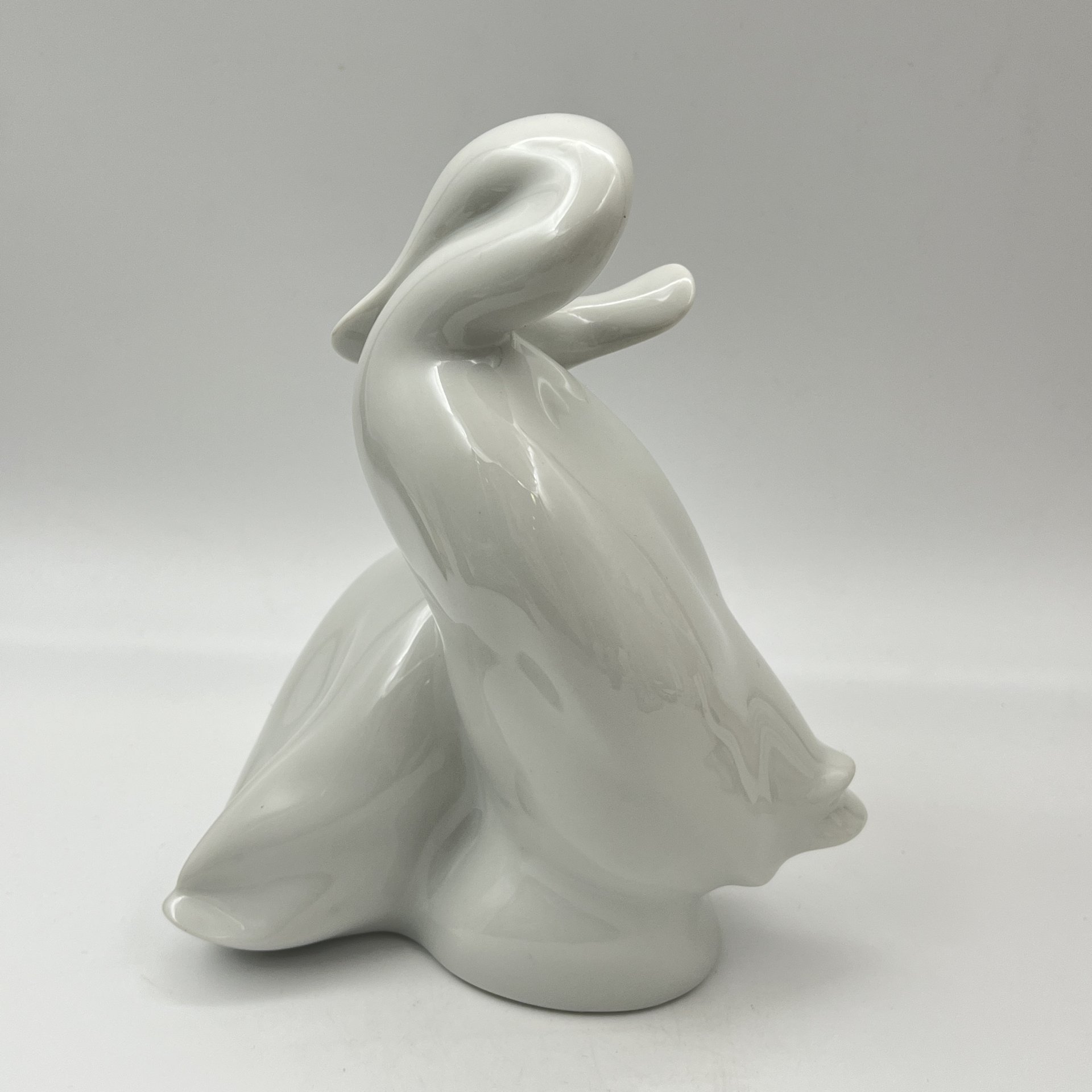 Статуэтка "Пара уточек", фарфор, Royal Dux, Чехословакия, 1970-1980 гг.