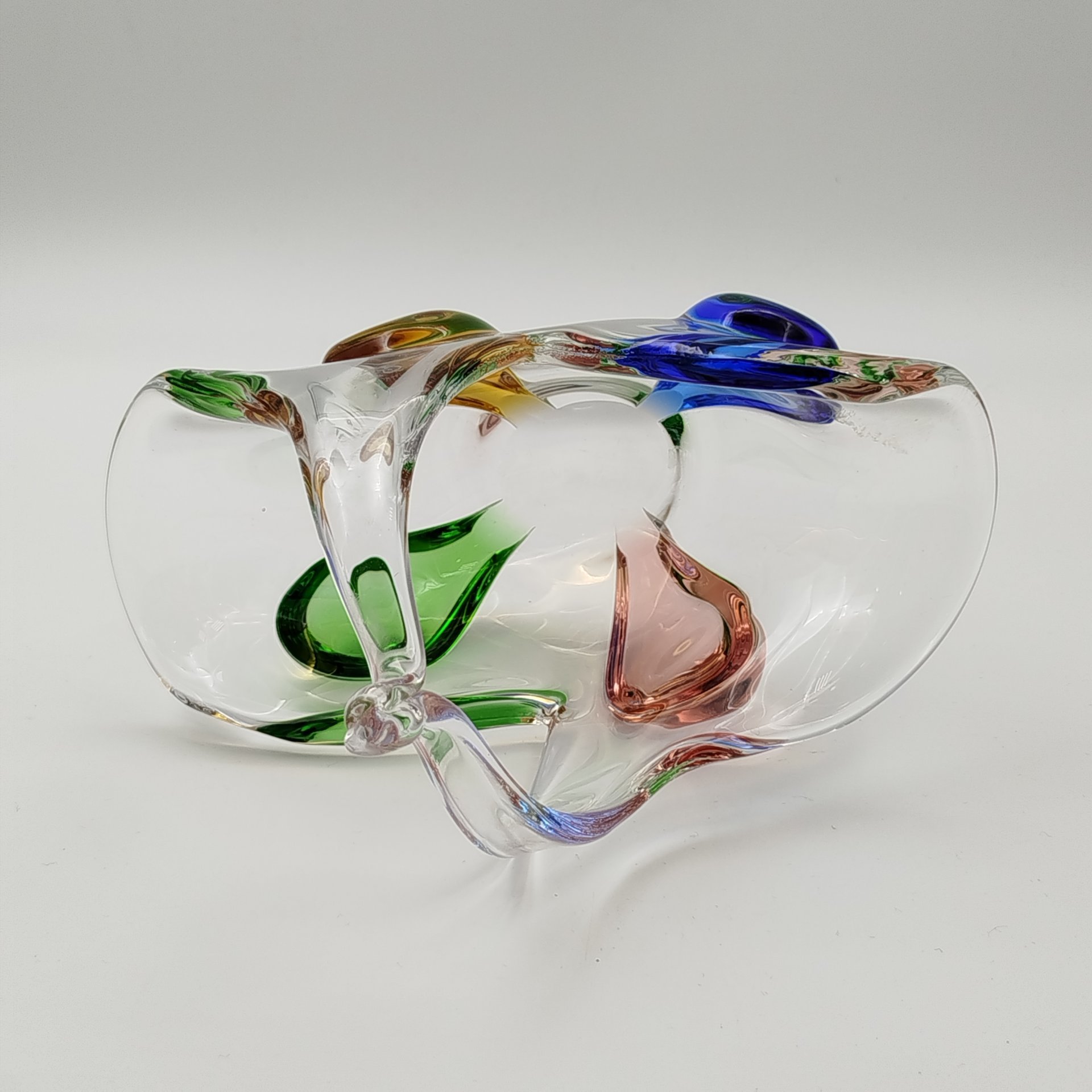 Конфетница в форме корзинки, коллекция "Рапсодия" ("Rhapsody"), дизайнер Франтишек Земек (František Zemek)