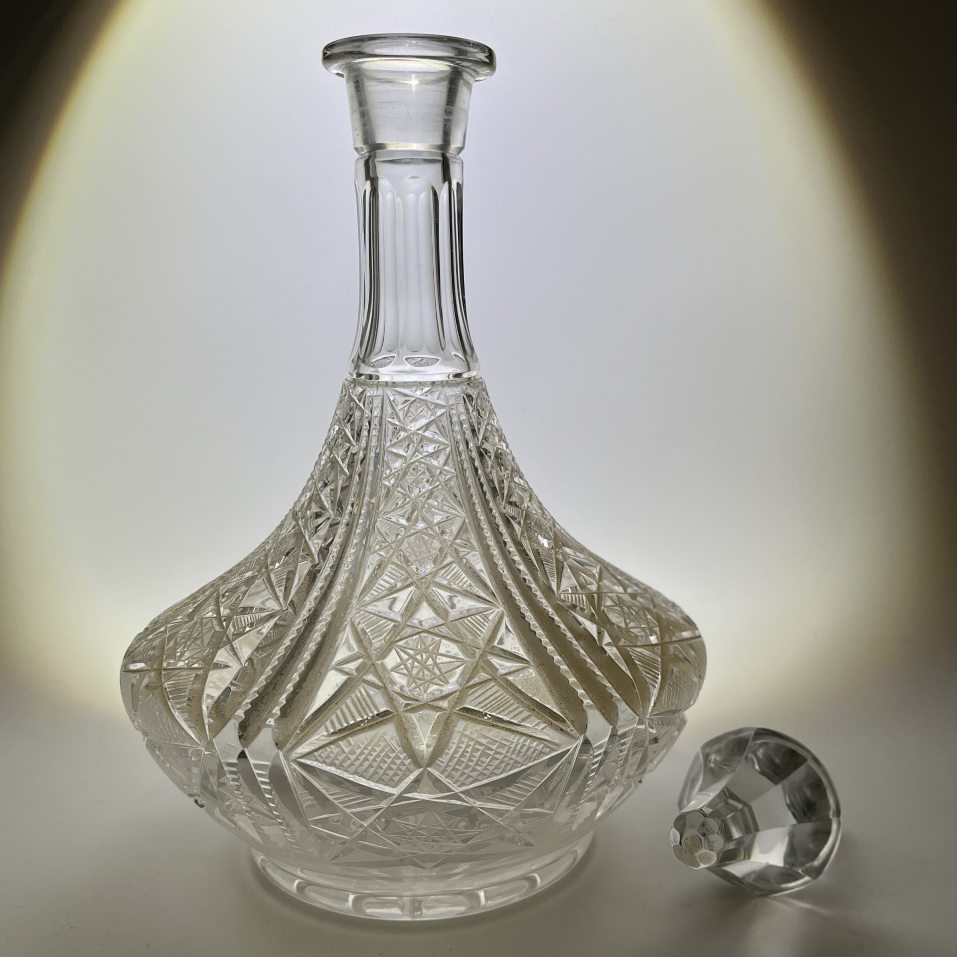 Графин для вина "Морской", хрусталь, алмазная грань, Гусевской хрустальный завод (Гусь-Хрустальный), СССР, 1970-1990 гг.