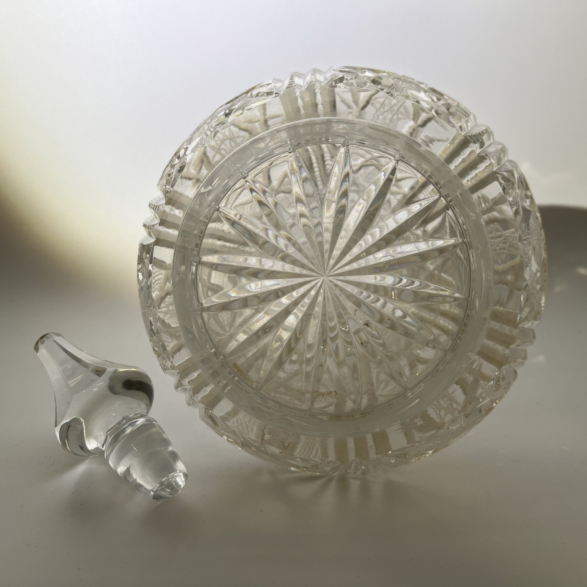 Графин для вина "Морской", хрусталь, алмазная грань, Гусевской хрустальный завод (Гусь-Хрустальный), СССР, 1970-1990 гг.