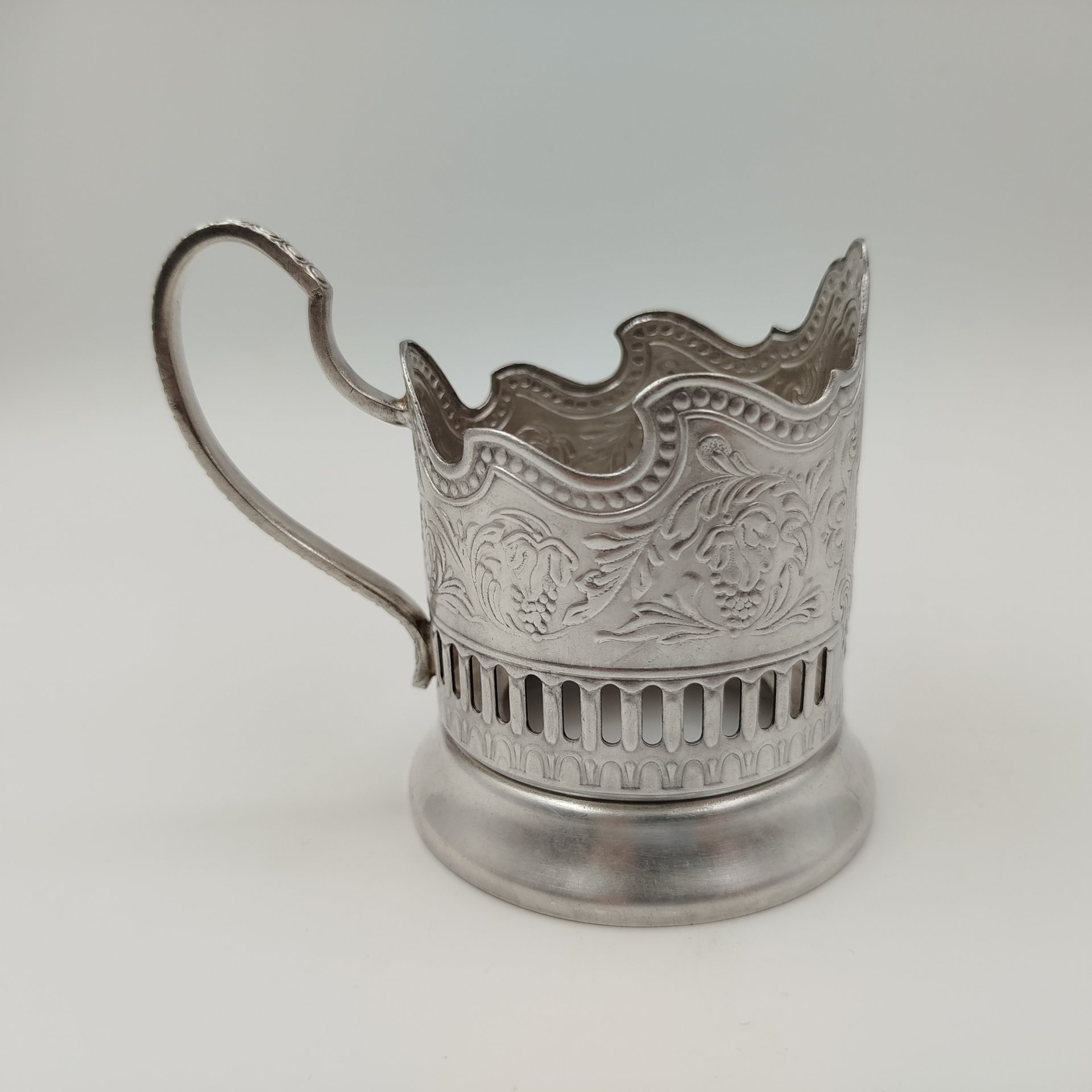 Подстаканник "Советский космос", мНЦ (медь-никель-цинк), Кольчугинский завод цветных металлов, СССР, 1960-1980 гг., Кольчугинский завод цветных металлов