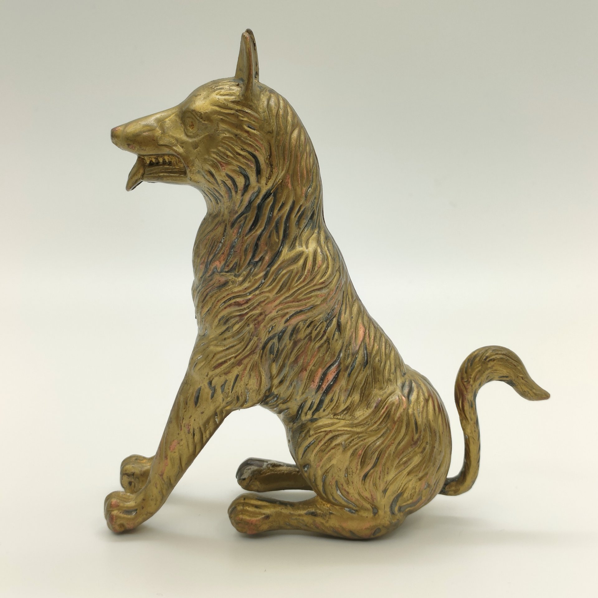 Статуэтка "Овчарка", металл, формовка, золочение, Европа, 1980-1990 гг.